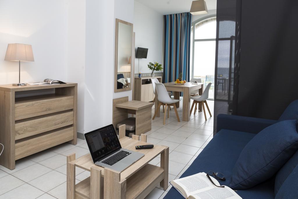 Residence Odalys Valentin Plage 梅尔河畔的巴兹 外观 照片